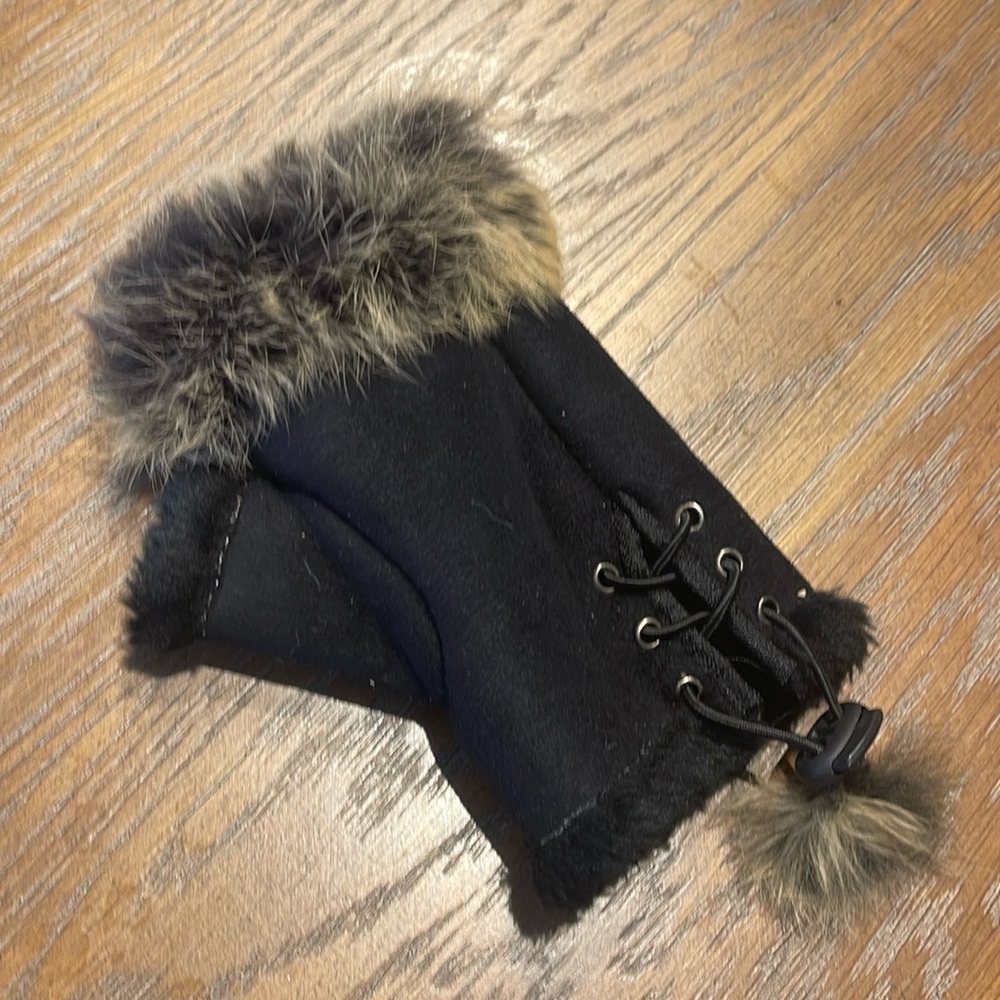 Gloves